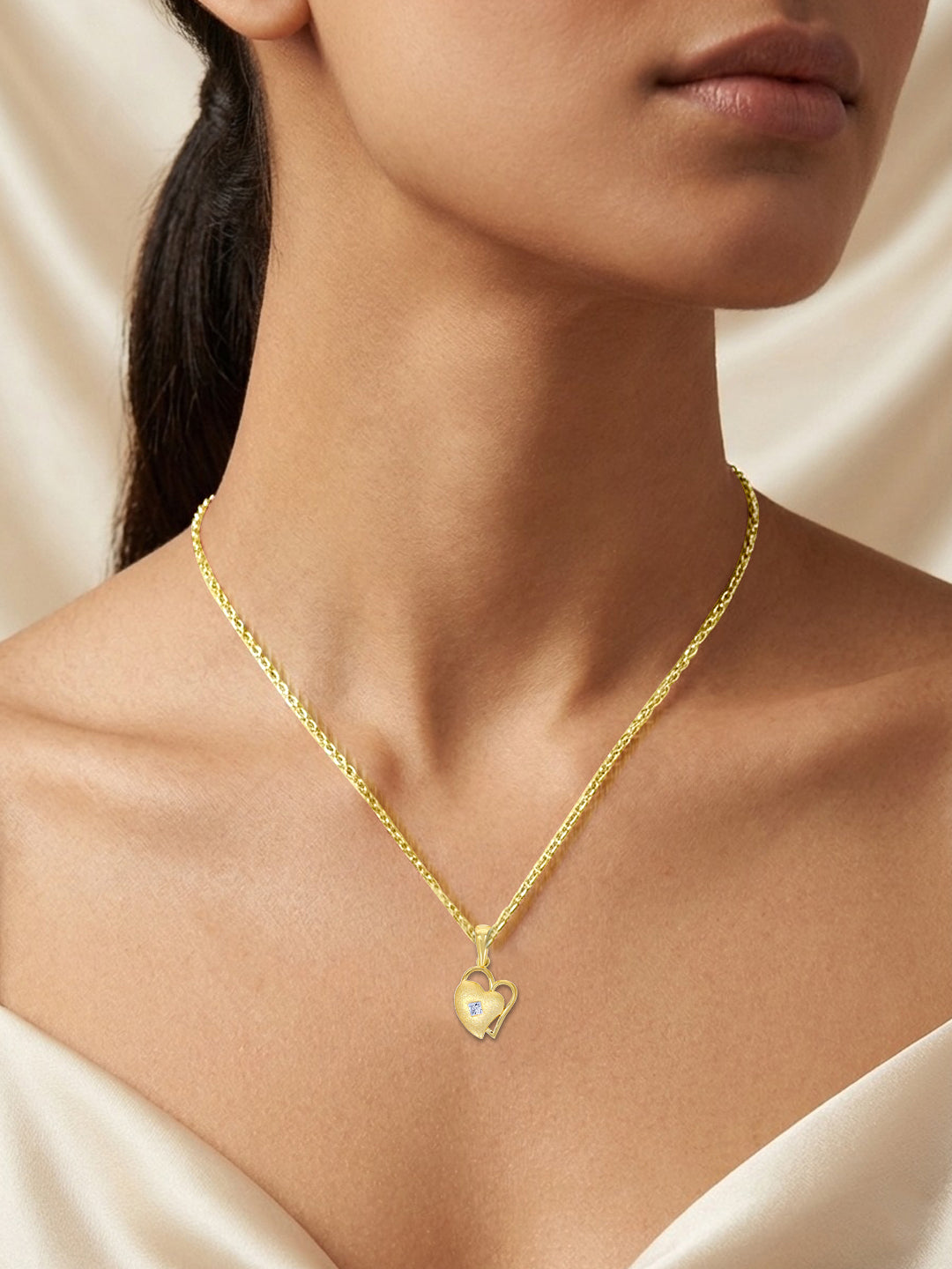 PRINCESS CUT PROMISE PENDANT