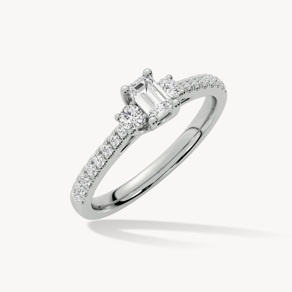 BAYAN Emerald Embrace Ring | Lab Grown Diamond | Silver | SGL Certified