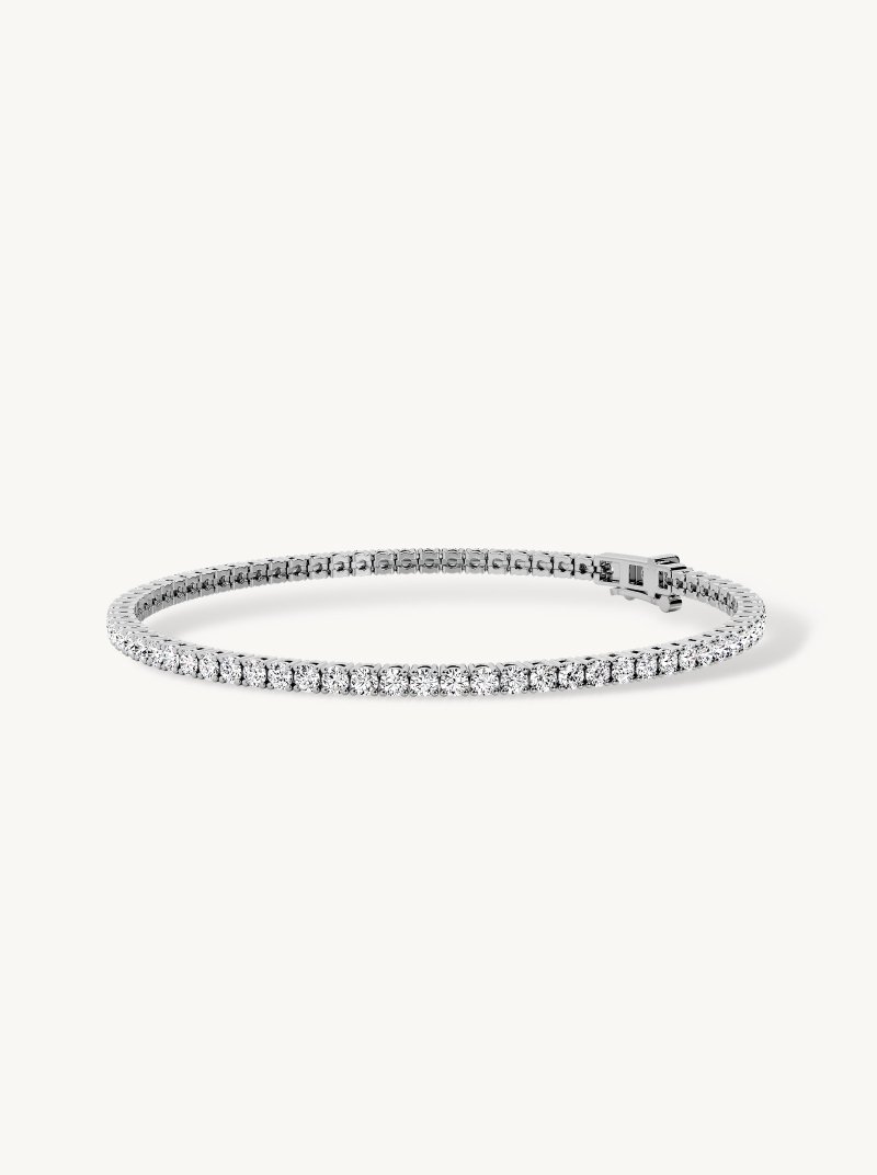 Silver Round Diamond 2 1/2 Cttw Tennis Bracelet